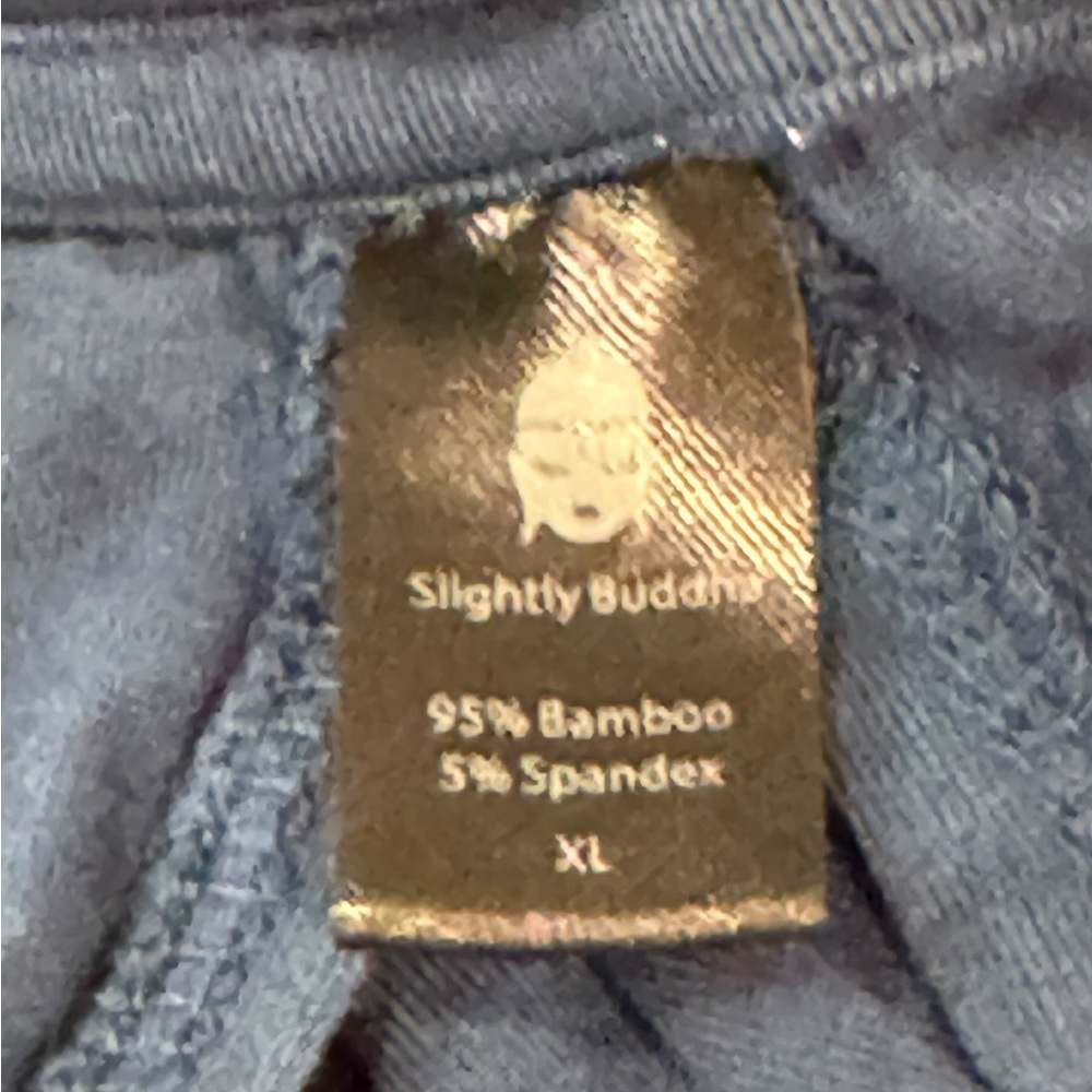GUC Super soft Comfy Slightly Buddha Bamboo Tank XL - Picture 4 of 5